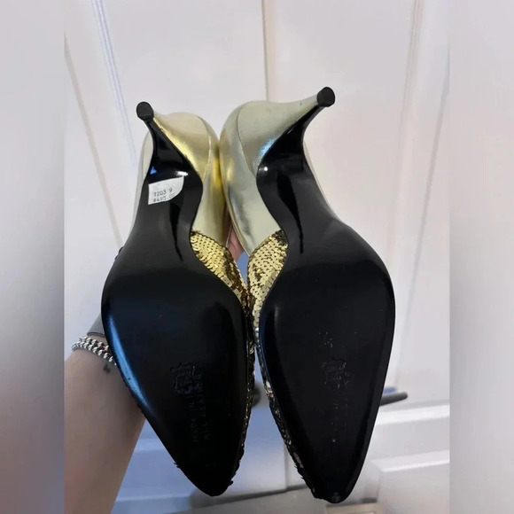 Marek by Gino Aldrovandi | Leather Black & Gold Sequin  Pumps | Size 39.5 - Picture 9 of 11